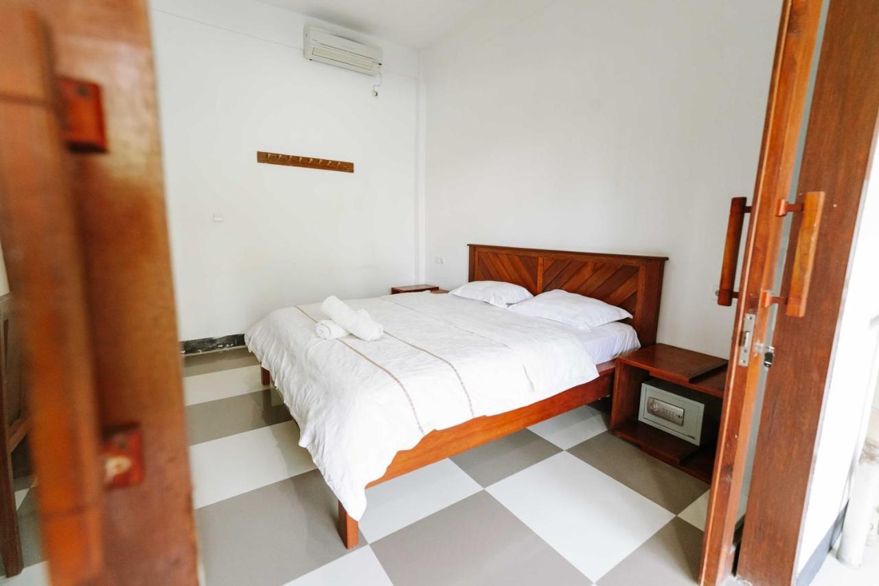 Dream Cowork Hotel Kuta  Kültér fotó