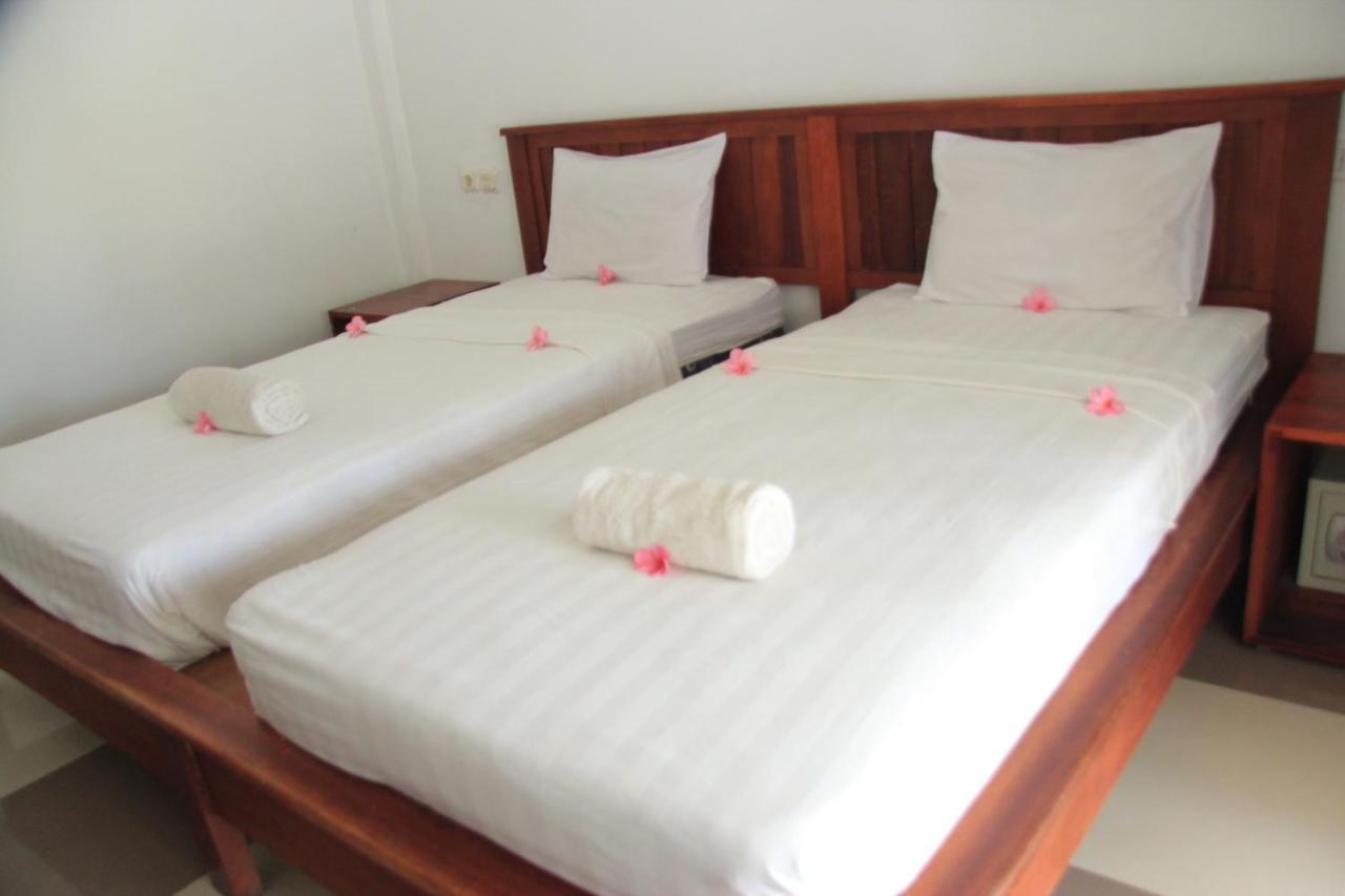 Dream Cowork Hotel Kuta  Kültér fotó