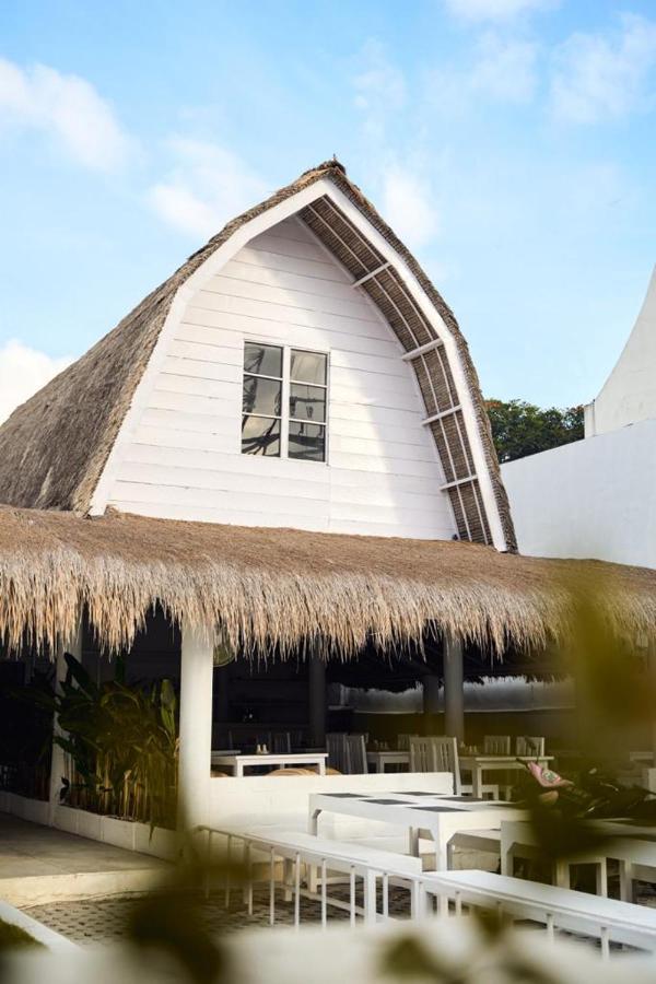 Dream Cowork Hotel Kuta  Kültér fotó