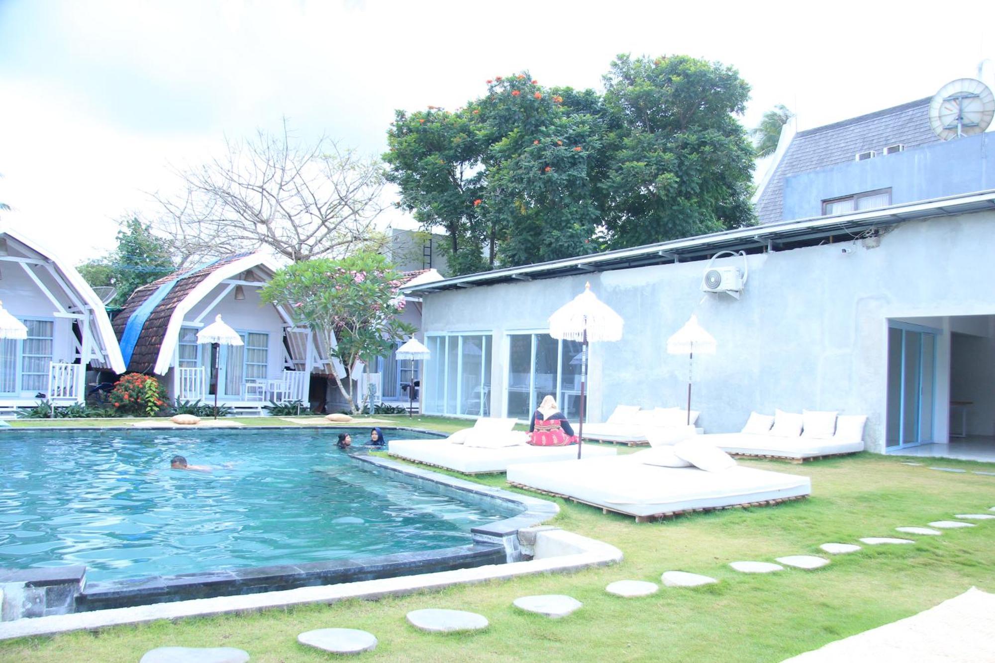 Dream Cowork Hotel Kuta  Kültér fotó